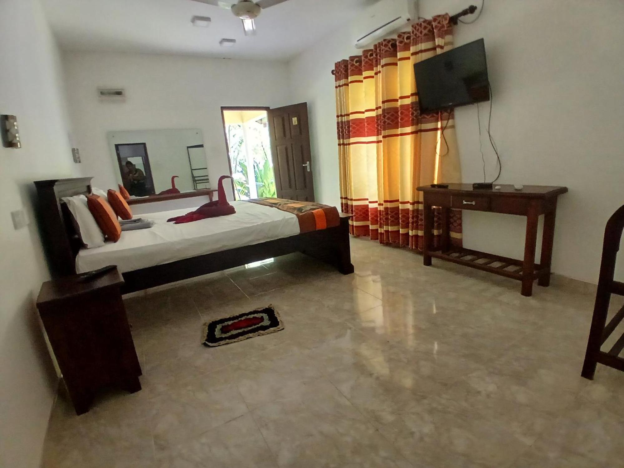 Hotel Tree Garden Wilpaththu Nochchiyagma Anuradhapura Nochchiyagama Exterior photo
